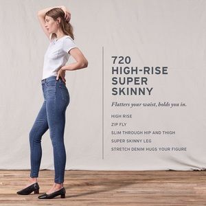 Levi’s 720 High-Rise Super Skinny jeans size 28